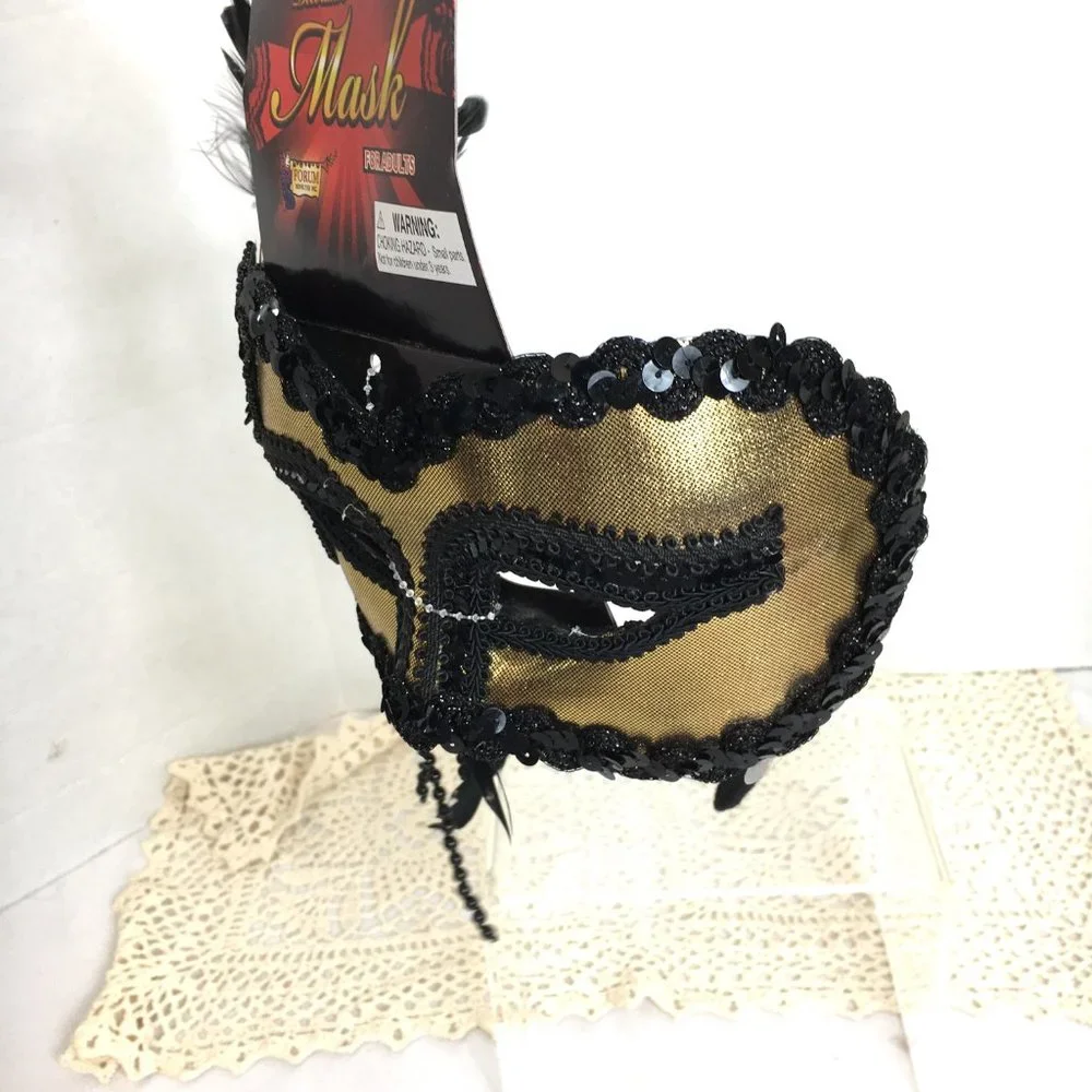 Venetian Halloween Gold Blk Half Mask NOS NWT